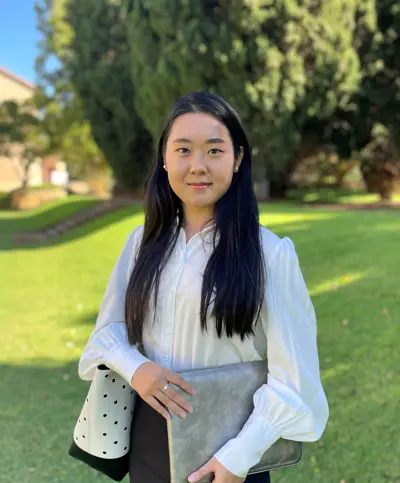 Anna from China